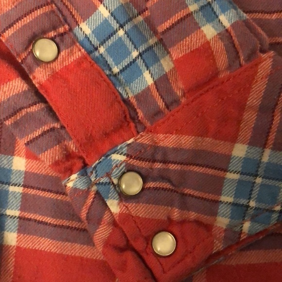 Hollister Cotton Flannel Plaid Shirt with Pearlized Snaps Size Small - Picture 5 of 8